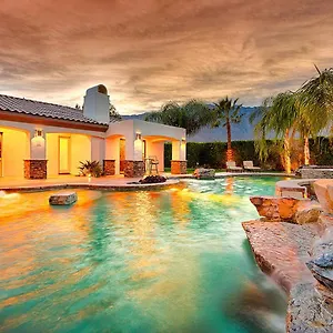 Exclusive, Upscale Estate With 5-star Amenities Villa Palm Springs